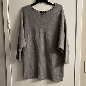 Ellen Tracy Gray Women's Crew Neck Sweater